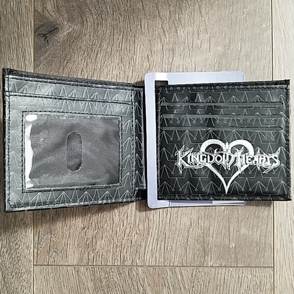 NWT Disney Kingdom Hearts Riku Cosplay Wallet - Picture 3 of 5